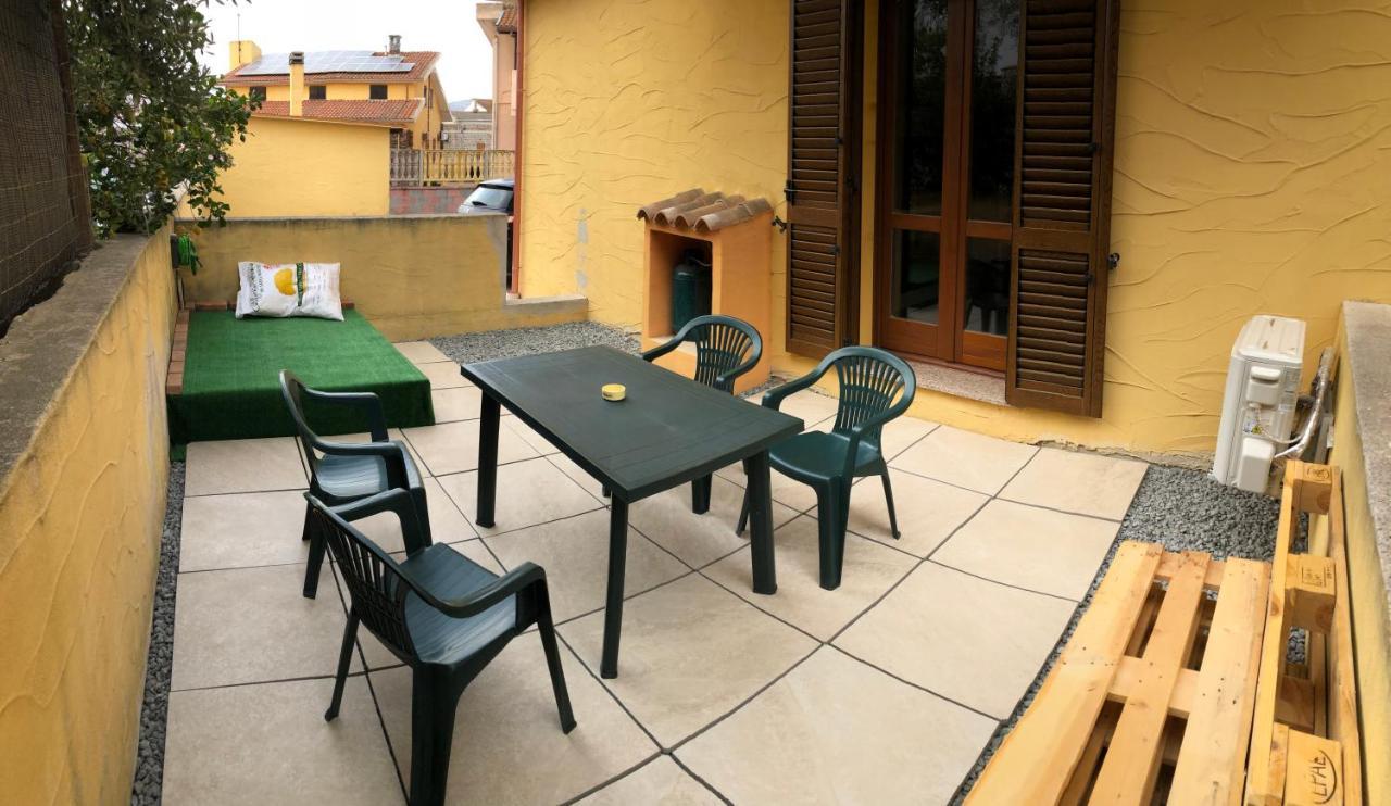 Ferienwohnung Casa Vacanze Al Parco Giba Exterior foto